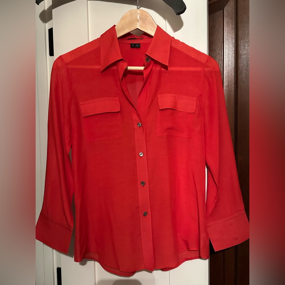 Theory small red 3/4 sleeve shirt